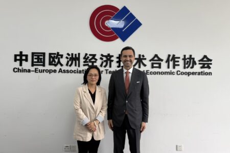 Prima zi la Beijing a început cu o întâlnire importantă și promițătoare.